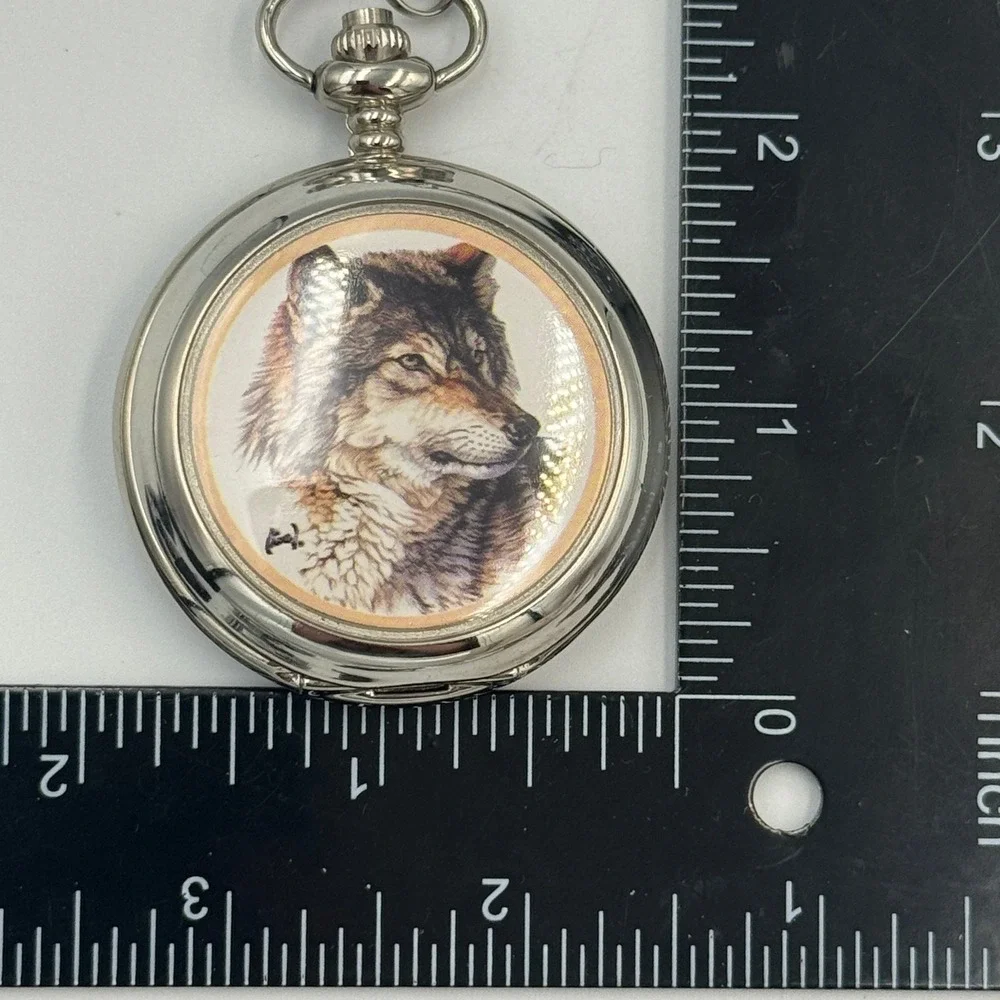 Westminster Wolf Pocket Watch Silver‎ Tone Hunter Case Wildlife Graphic & Chain